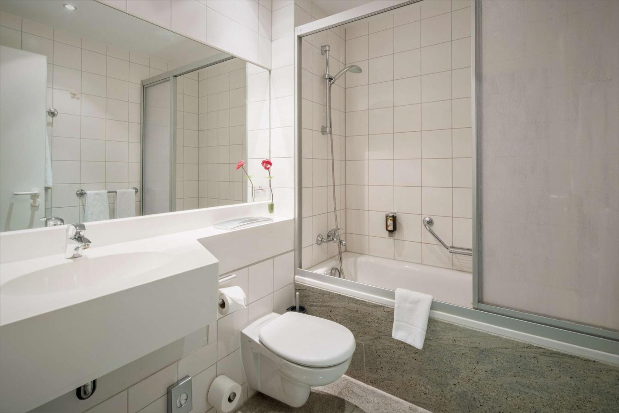 Western Excelsior 4*