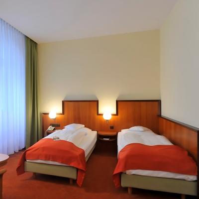 Western Excelsior Отель Эрфурт