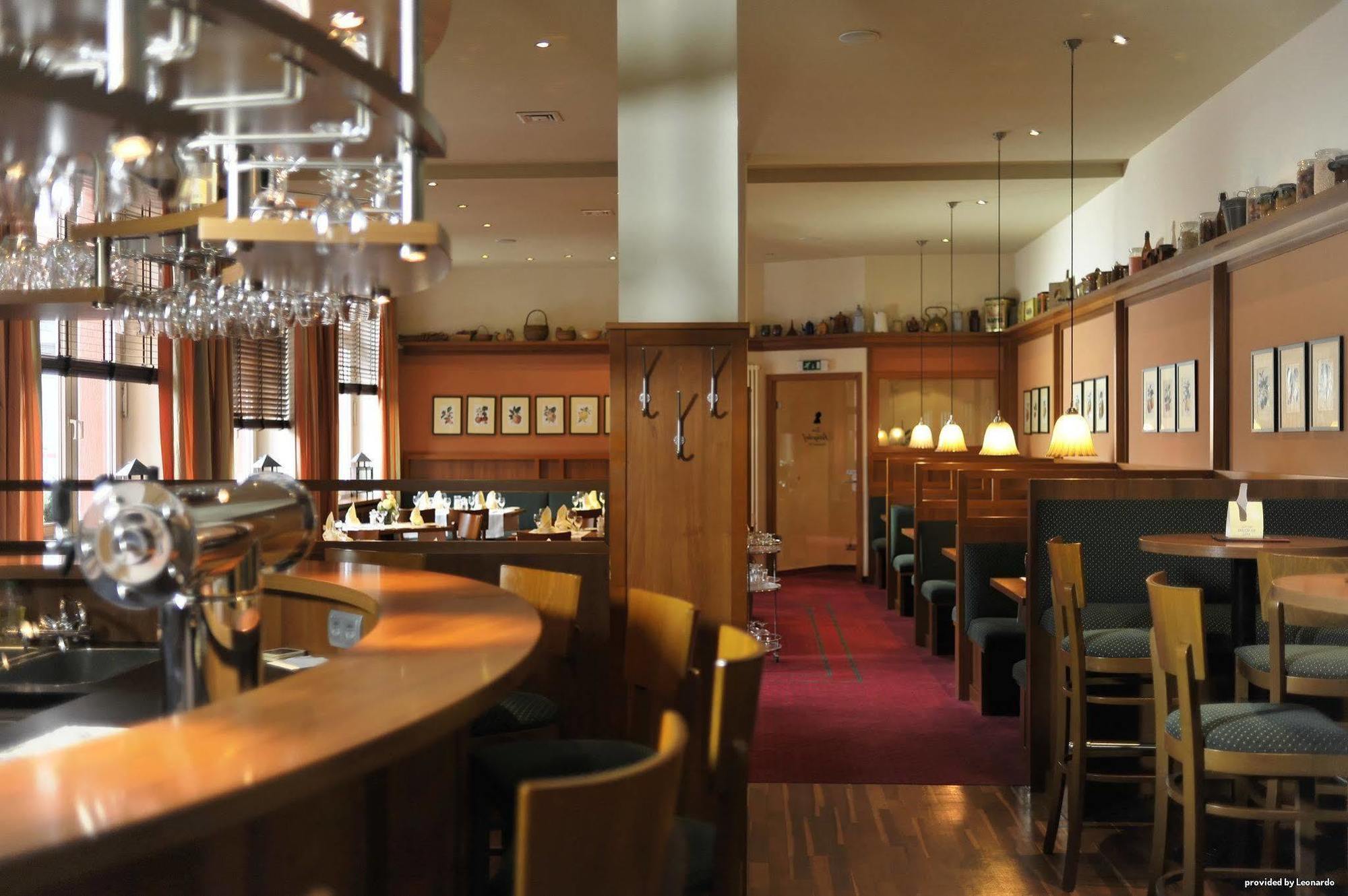 Western Excelsior Отель 4*